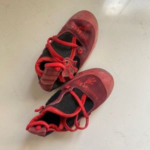 La sportive stick it kids climbing shoes